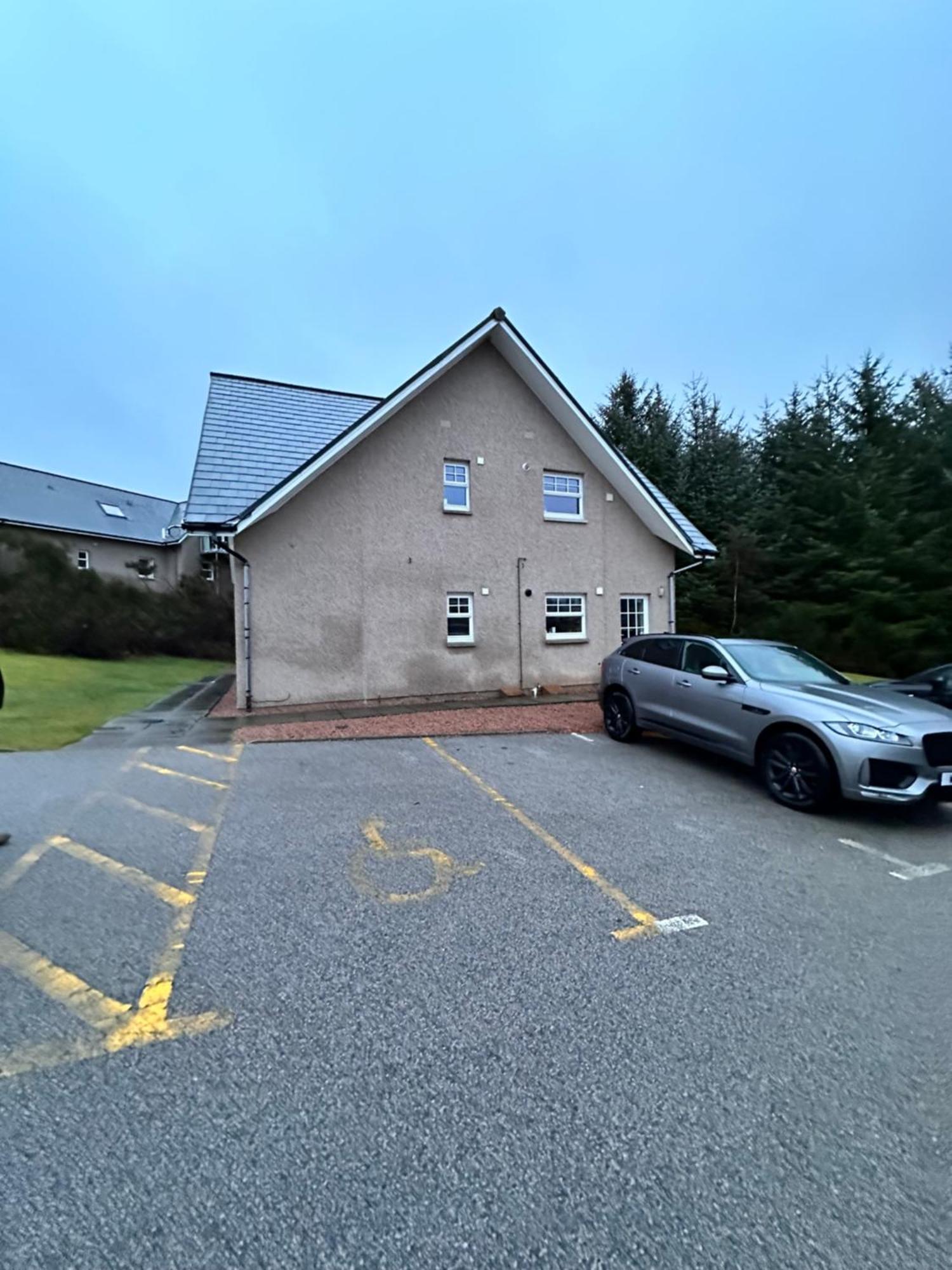 Apartment In Queens Court, Banchory Inchmarlo Exteriér fotografie
